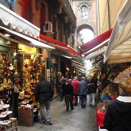 Appartamento Santi Apostoli House Napoli Esterno foto
